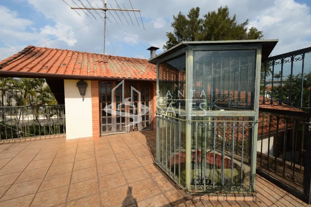 Sobrado, 5 quartos, 856 m² - Foto 1