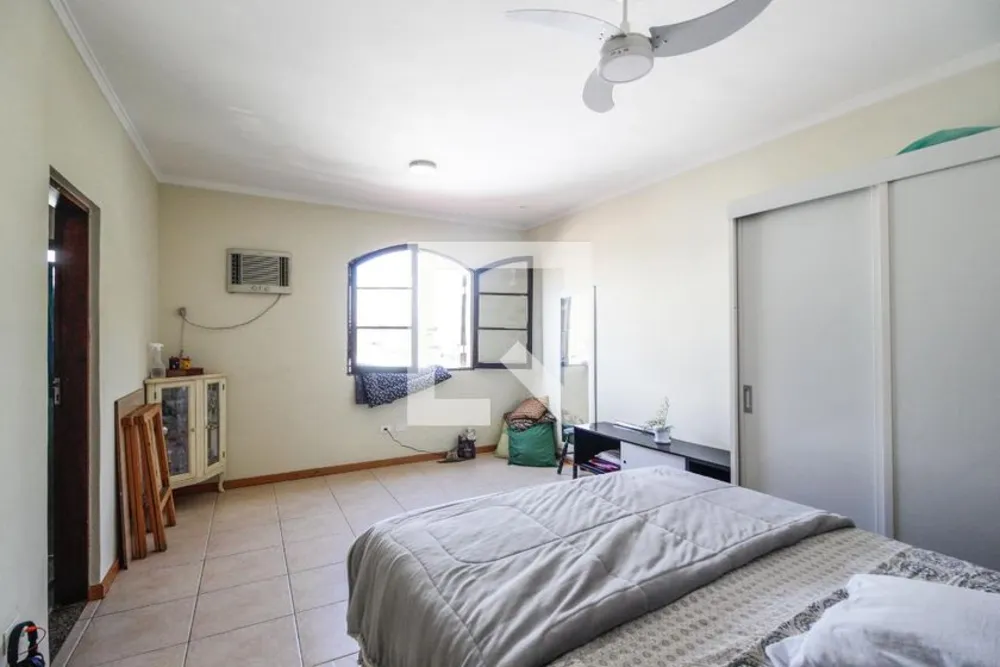 Casa, 3 quartos, 250 m² - Foto 2