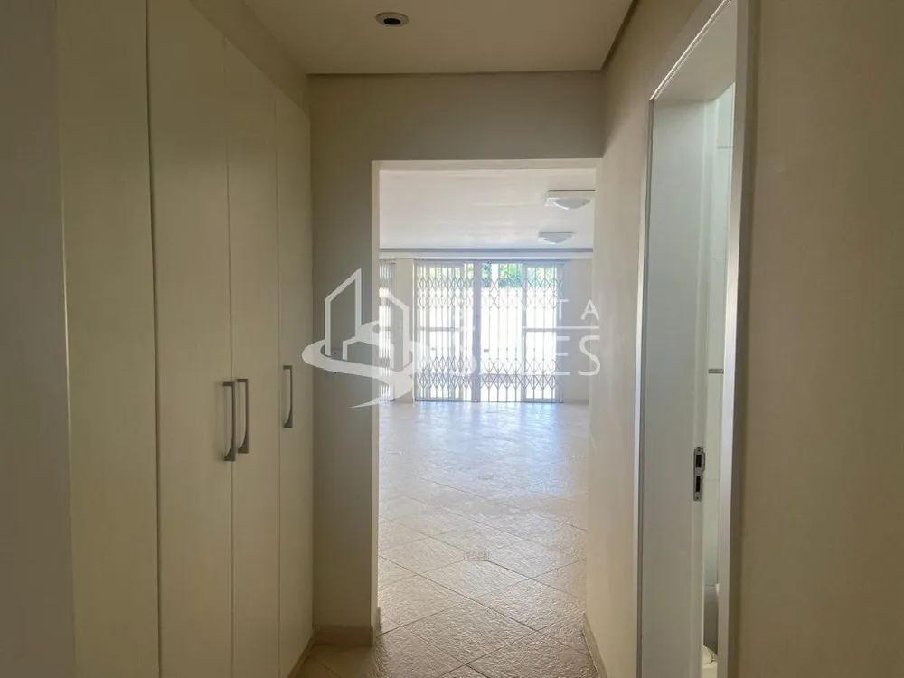 Casa, 3 quartos, 682 m² - Foto 1