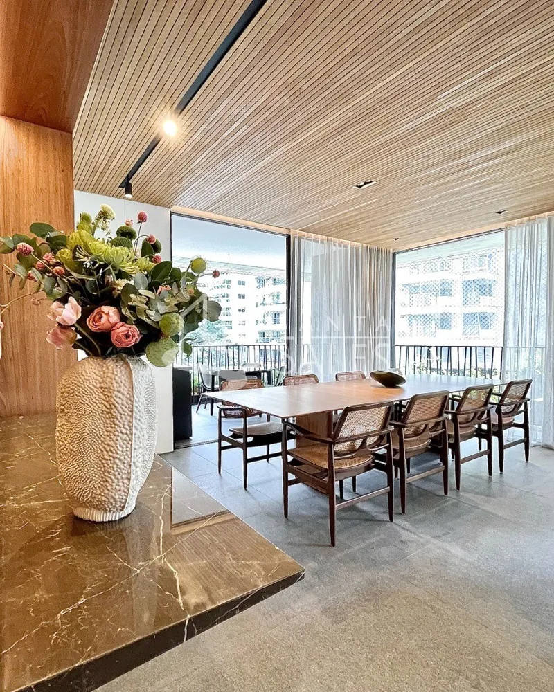 Apartamento, 3 quartos, 270 m² - Foto 4