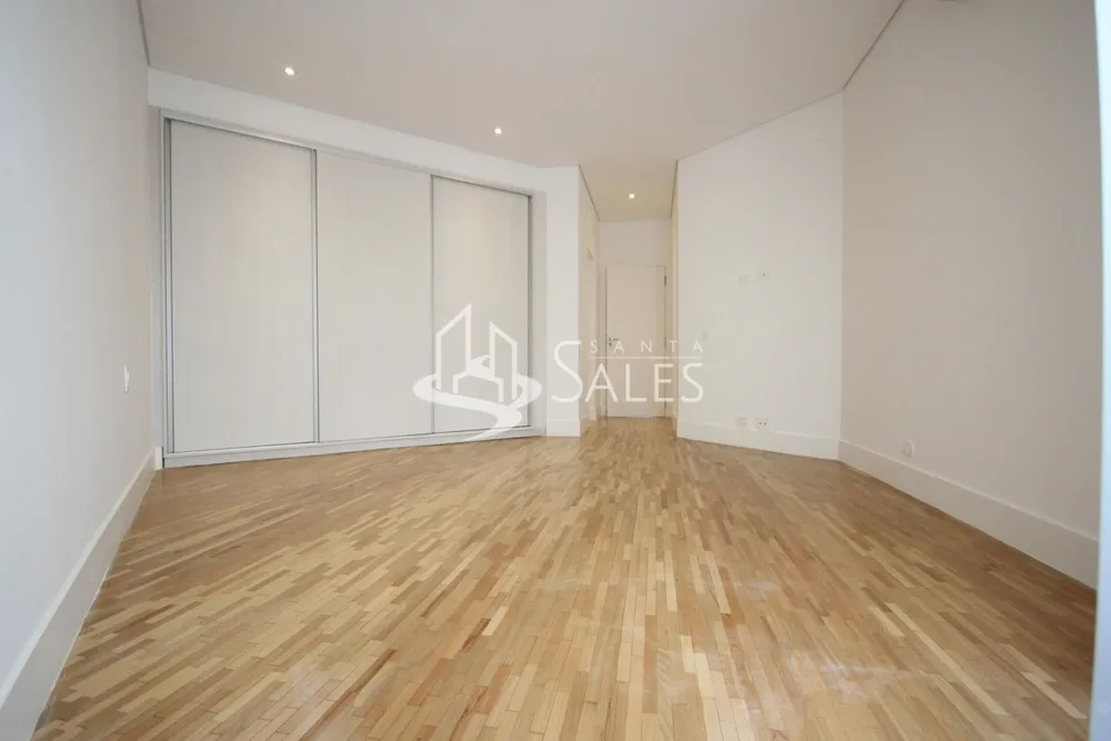 Apartamento, 4 quartos, 244 m² - Foto 2