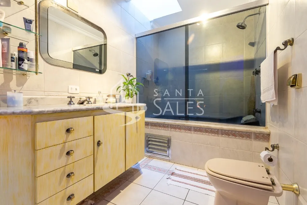 Casa, 4 quartos, 220 m² - Foto 1