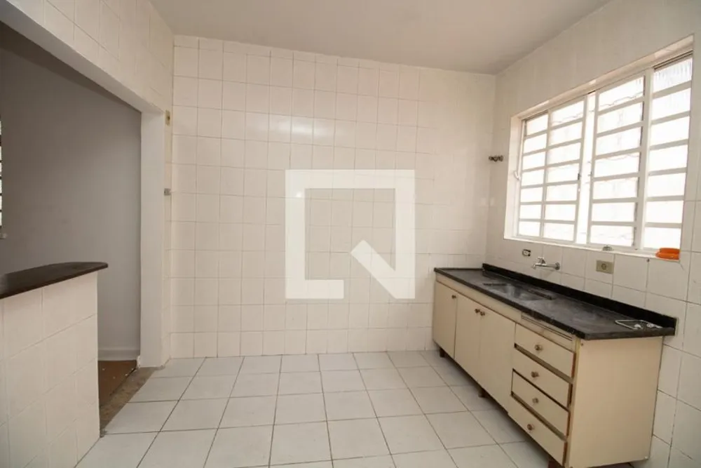 Casa, 3 quartos, 220 m² - Foto 2