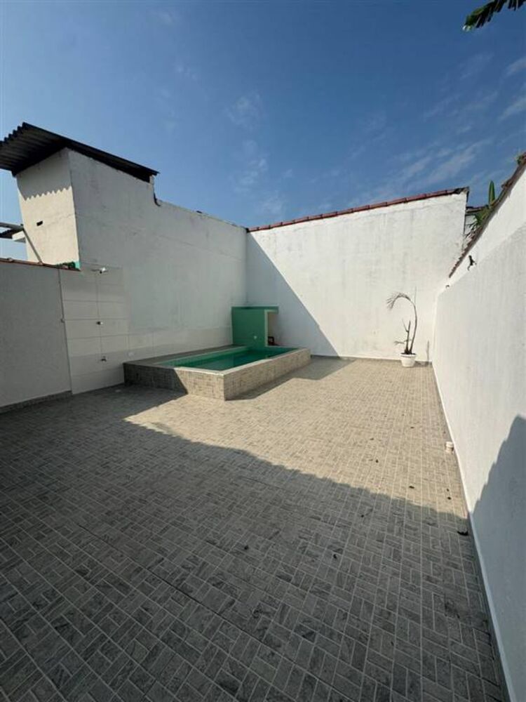 Casa à venda com 2 quartos, 98m² - Foto 11