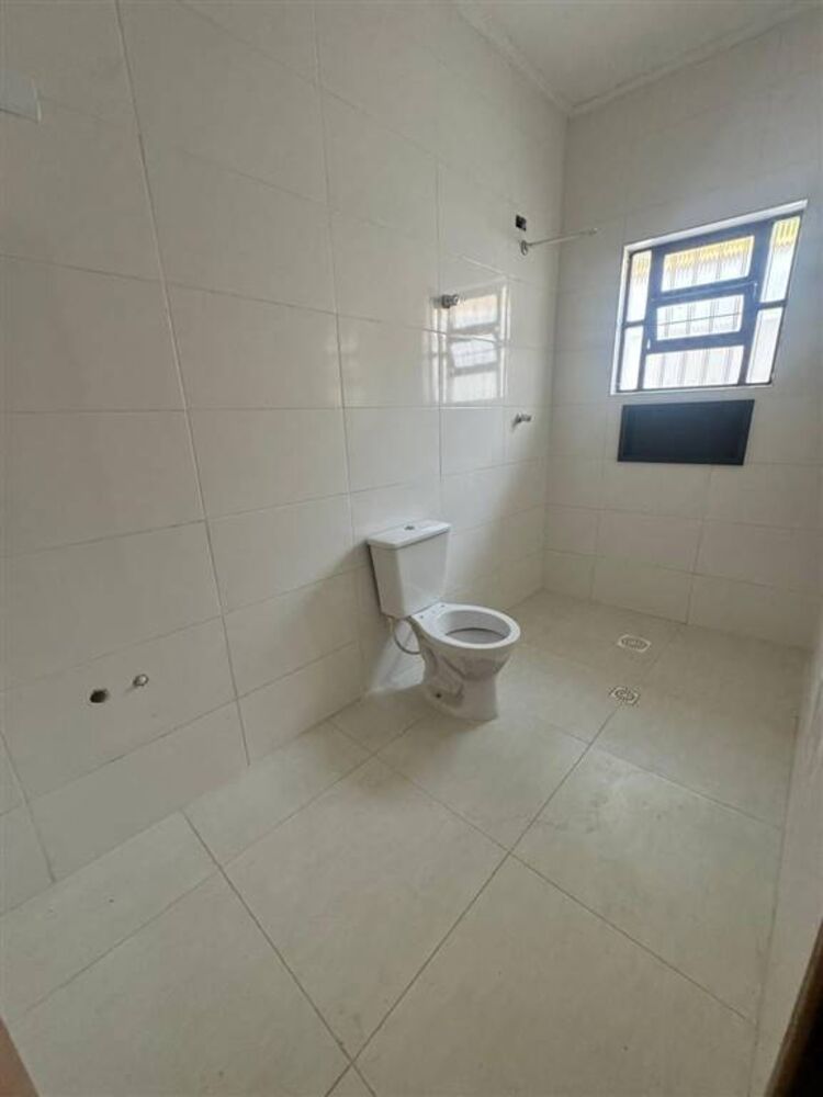 Casa à venda com 2 quartos, 98m² - Foto 9