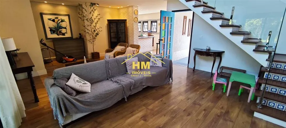 Sobrado, 4 quartos, 220 m² - Foto 1