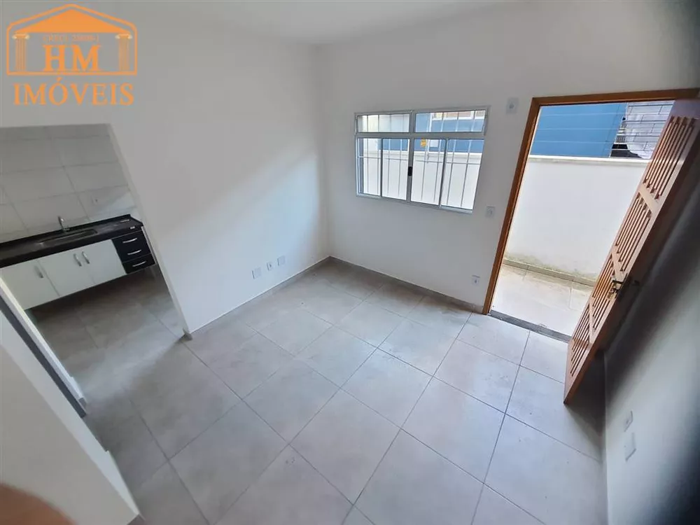 Sobrado à venda com 2 quartos, 53m² - Foto 4