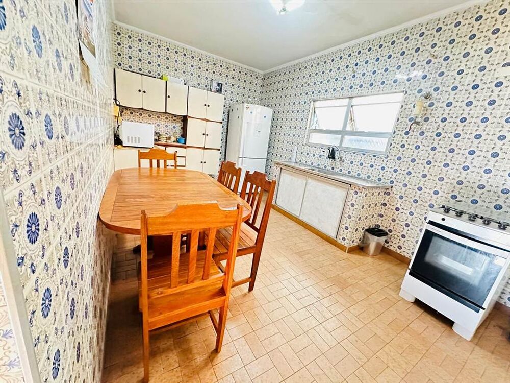 Casa, 3 quartos, 194 m² - Foto 3