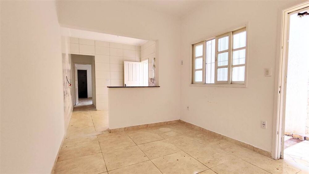 Casa, 2 quartos, 75 m² - Foto 1