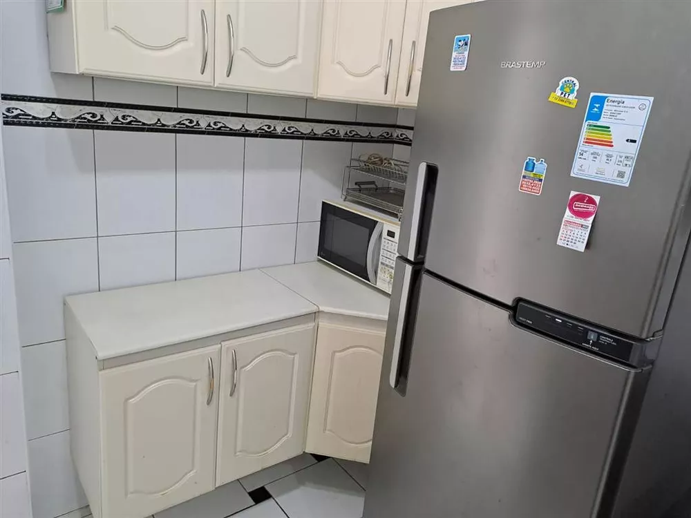 Apartamento à venda com 2 quartos, 85m² - Foto 2