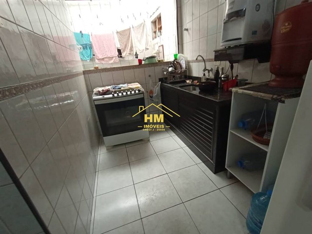 Casa à venda com 3 quartos, 114m² - Foto 4