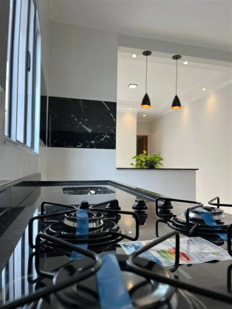 Casa, 2 quartos, 77 m² - Foto 1