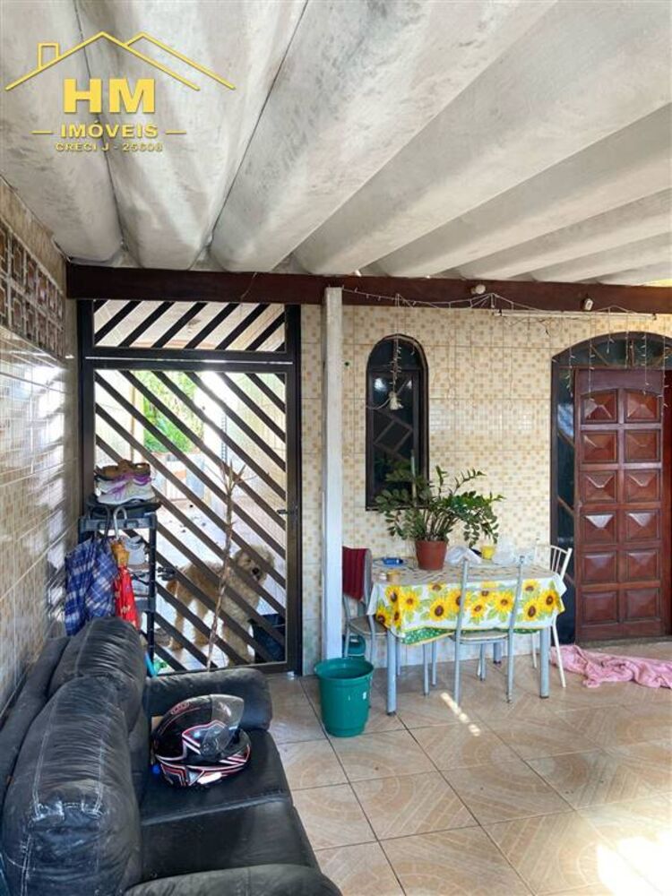 Casa, 3 quartos, 196 m² - Foto 2