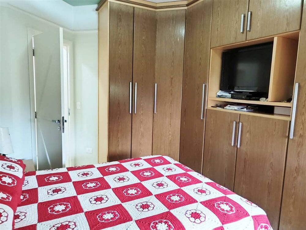 Casa, 3 quartos, 249 m² - Foto 25