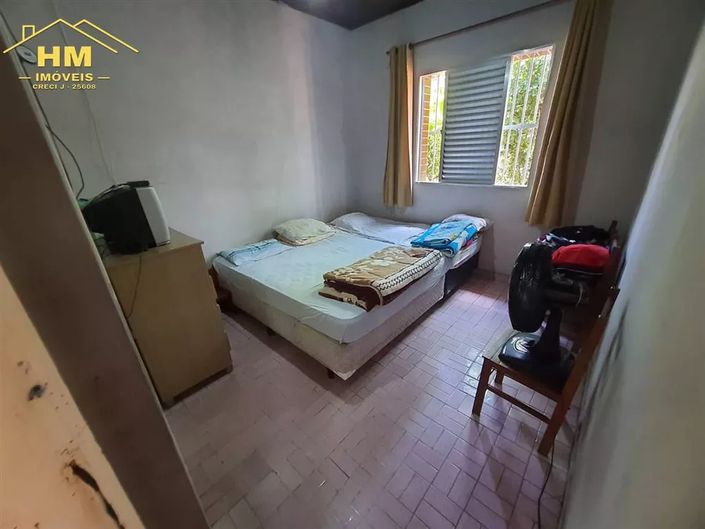 Casa à venda com 2 quartos, 200m² - Foto 8