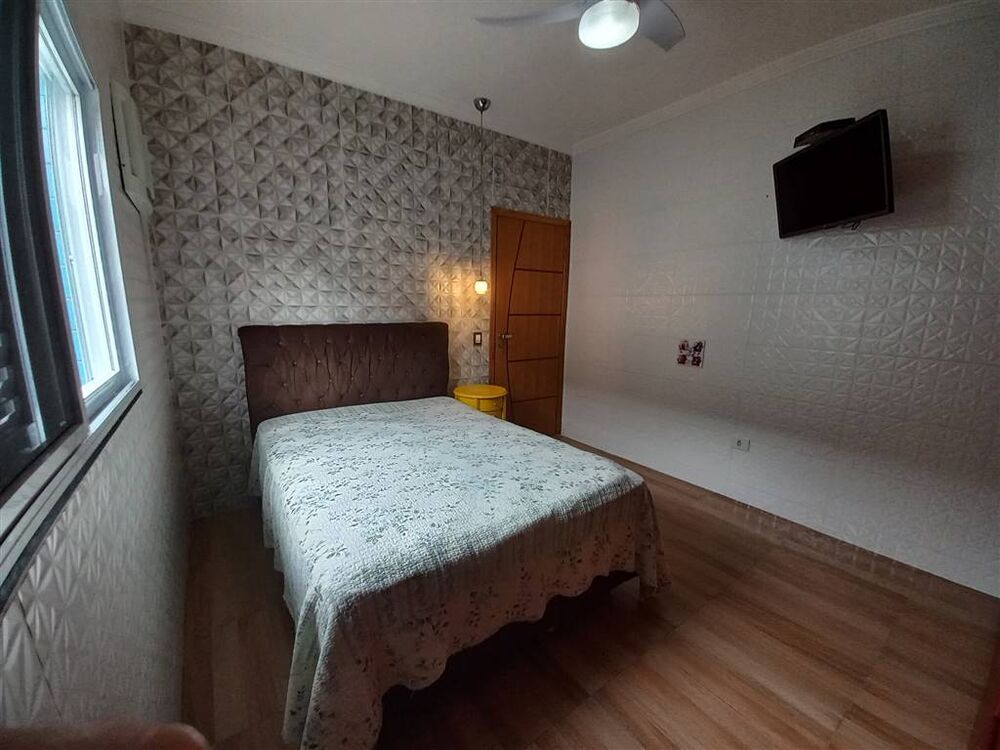Casa, 2 quartos, 105 m² - Foto 1