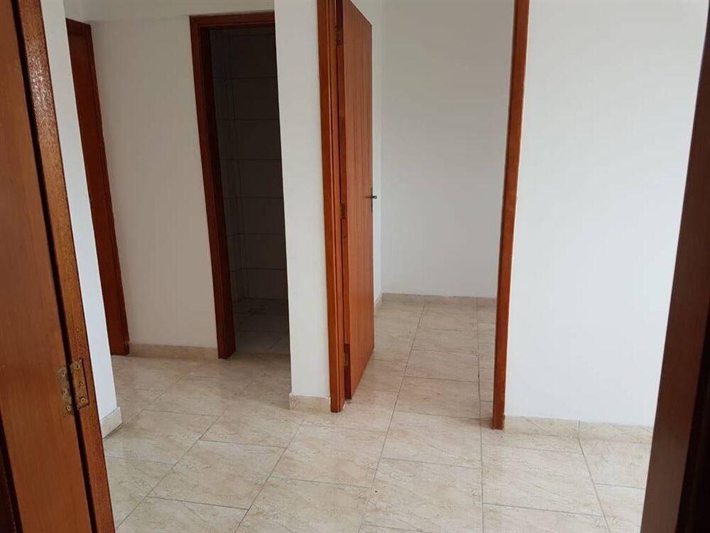 Apartamento à venda com 2 quartos, 60m² - Foto 4