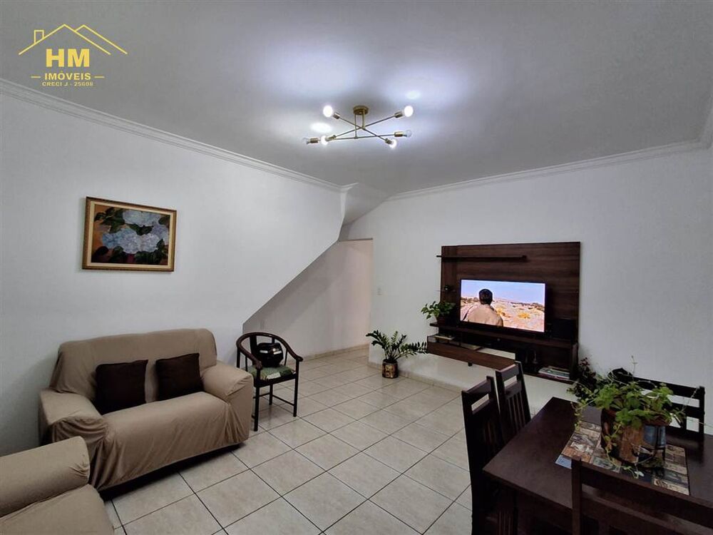 Casa, 3 quartos, 122 m² - Foto 1