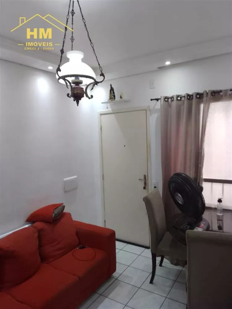 Apartamento à venda com 2 quartos, 58m² - Foto 2