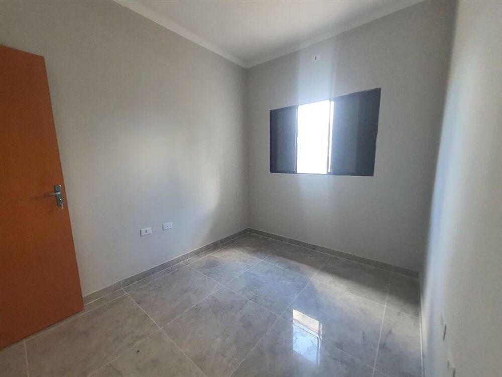 Casa, 3 quartos, 75 m² - Foto 1