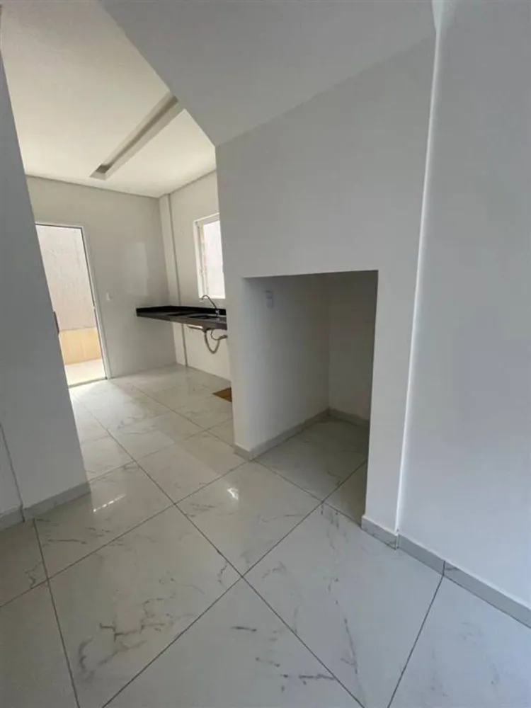 Casa, 2 quartos, 390 m² - Foto 4