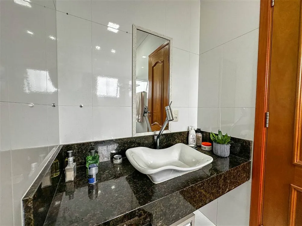Apartamento, 4 quartos, 205 m² - Foto 10