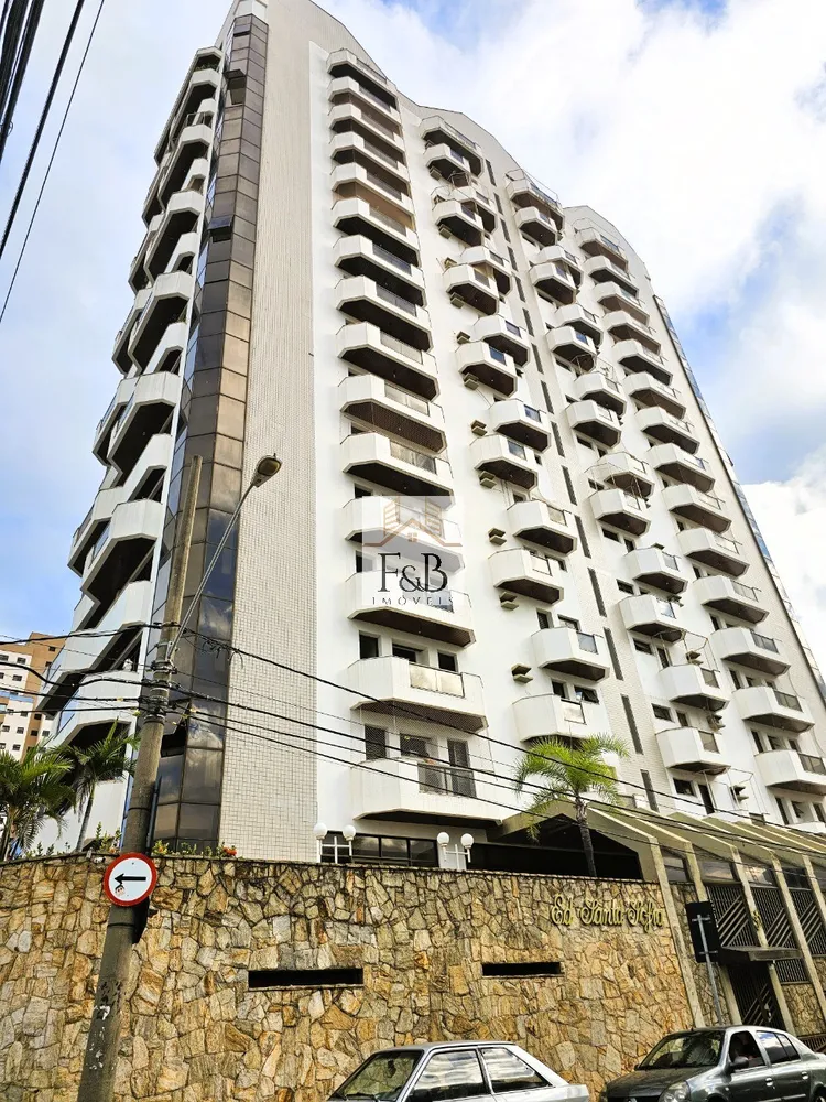 Apartamento, 3 quartos, 206 m² - Foto 1