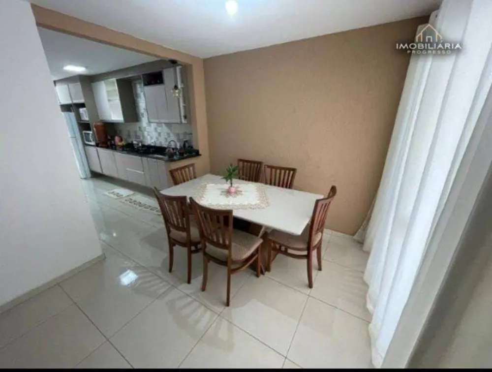 Casa, 3 quartos, 94 m² - Foto 4