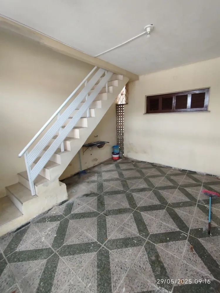 Casa, 6 quartos, 183 m² - Foto 1