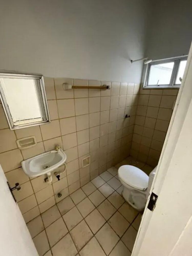 Apartamento para alugar com 1 quarto, 50m² - Foto 8