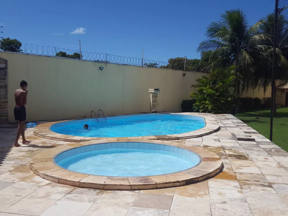 Casa de Condomínio à venda com 4 quartos, 352m² - Foto 4