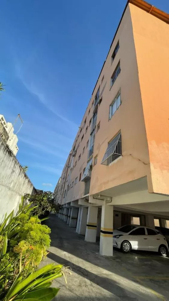 Apartamento para alugar com 2 quartos, 75m² - Foto 1