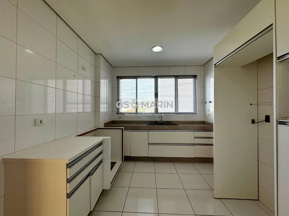 Apartamento, 3 quartos, 156 m² - Foto 4