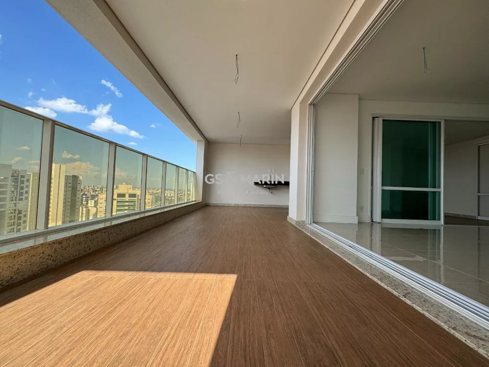 Apartamento à venda, 236m² - Foto 1