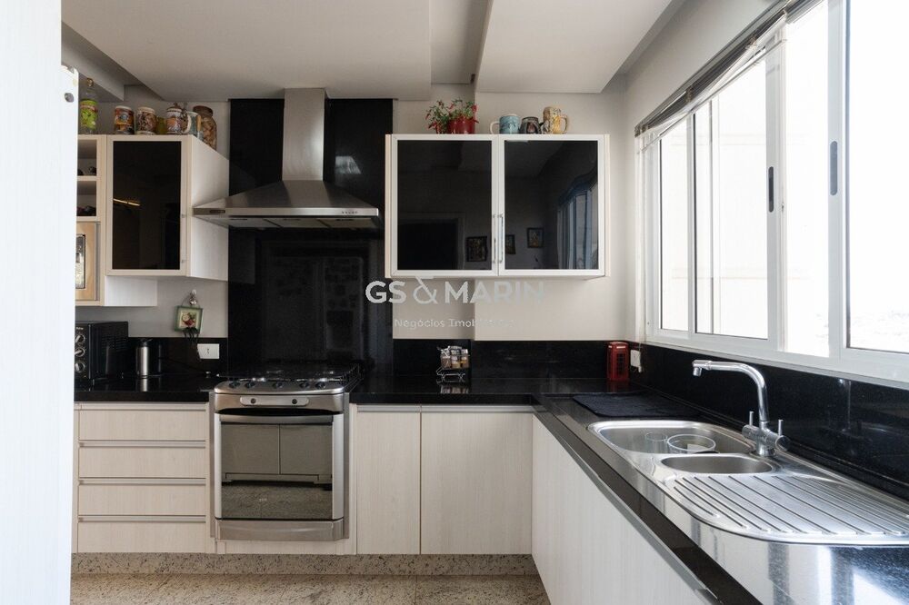 Apartamento, 3 quartos, 156 m² - Foto 2