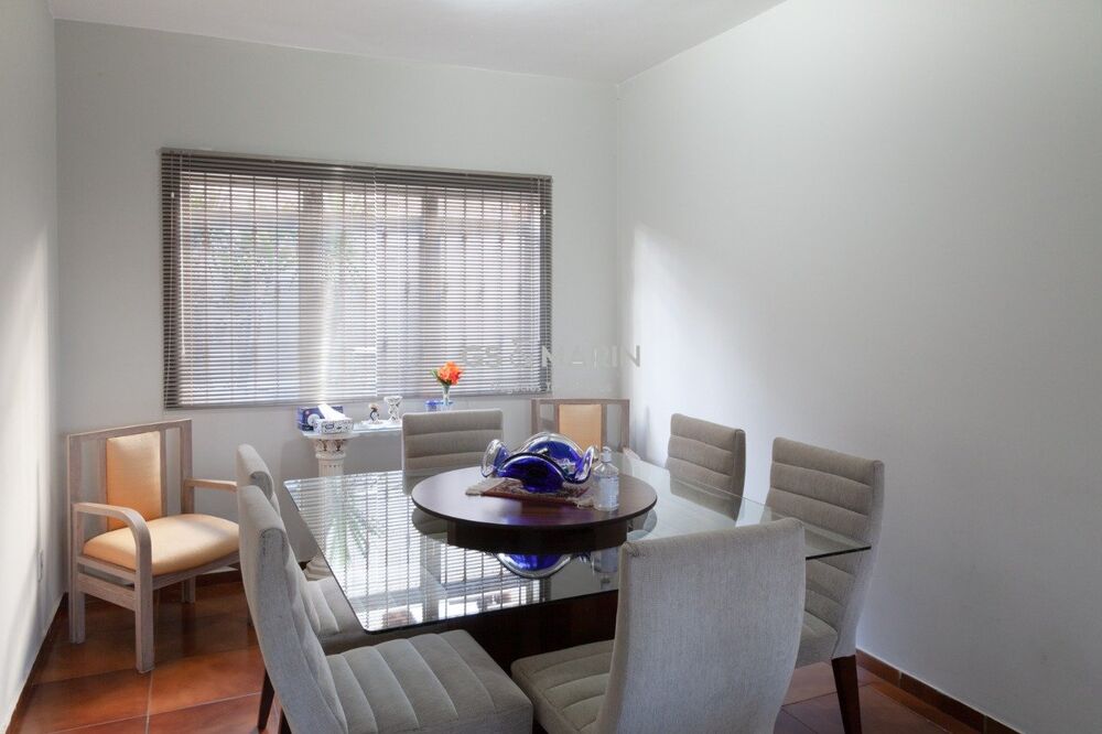 Casa, 4 quartos, 185 m² - Foto 3