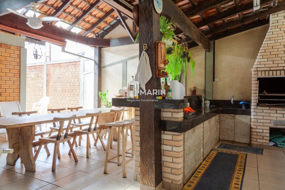 Casa, 3 quartos, 320 m² - Foto 13