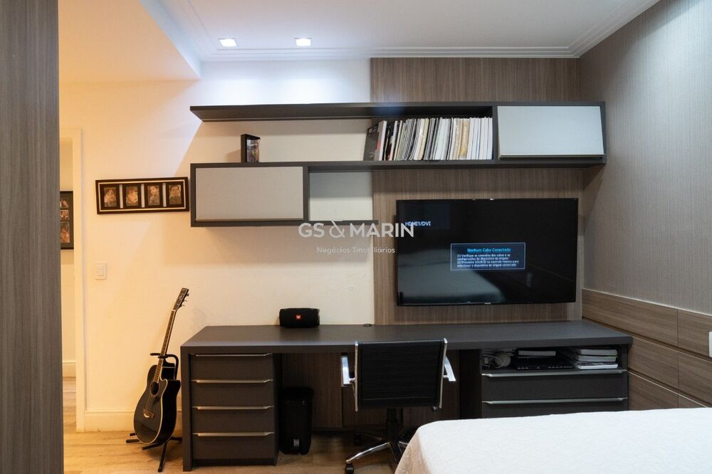 Apartamento à venda com 3 quartos, 220m² - Foto 7