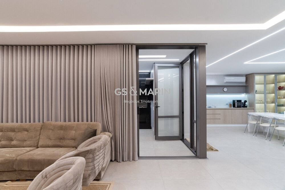 Apartamento, 3 quartos, 207 m² - Foto 1