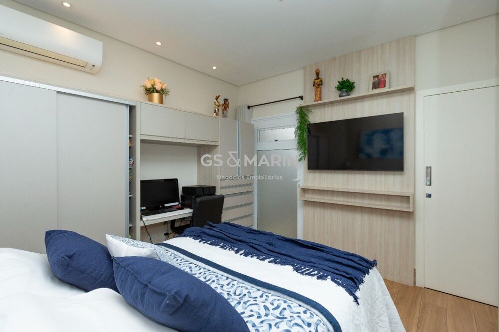 Casa, 3 quartos, 207 m² - Foto 2