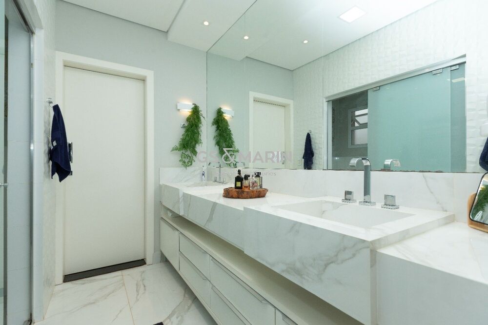 Casa, 3 quartos, 207 m² - Foto 4