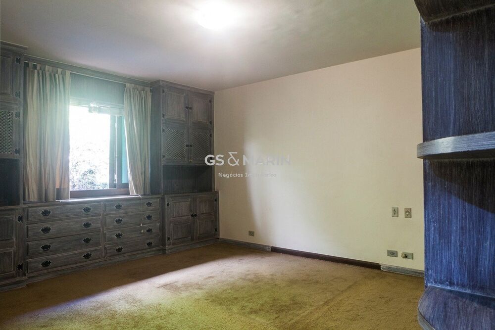 Casa à venda com 4 quartos, 460m² - Foto 3