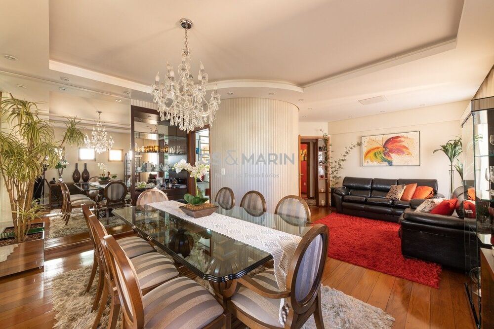 Apartamento, 3 quartos, 180 m² - Foto 1