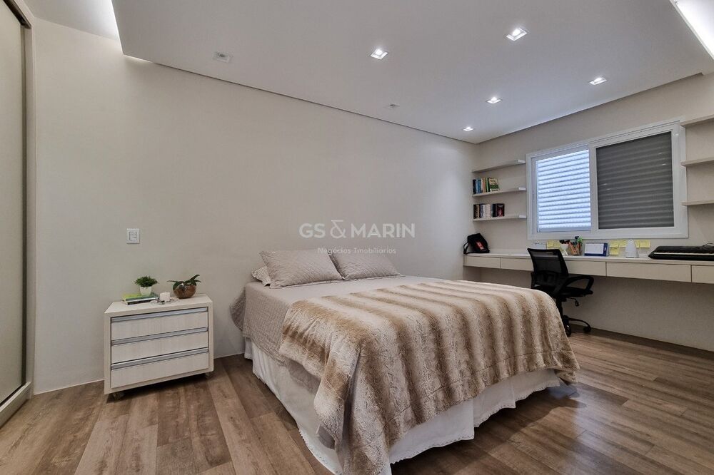 Casa de Condomínio à venda e aluguel com 5 quartos, 360m² - Foto 2