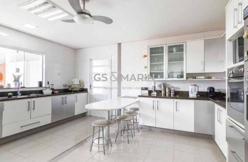 Casa de Condomínio à venda com 5 quartos, 900m² - Foto 1