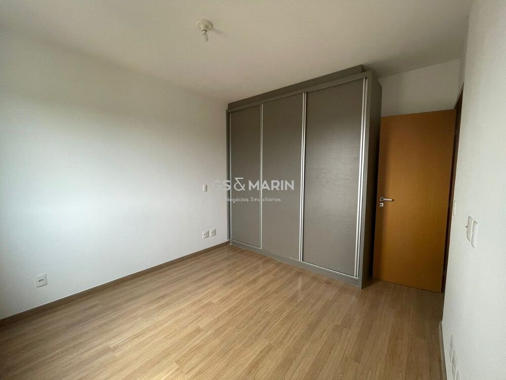 Apartamento, 3 quartos, 81 m² - Foto 2