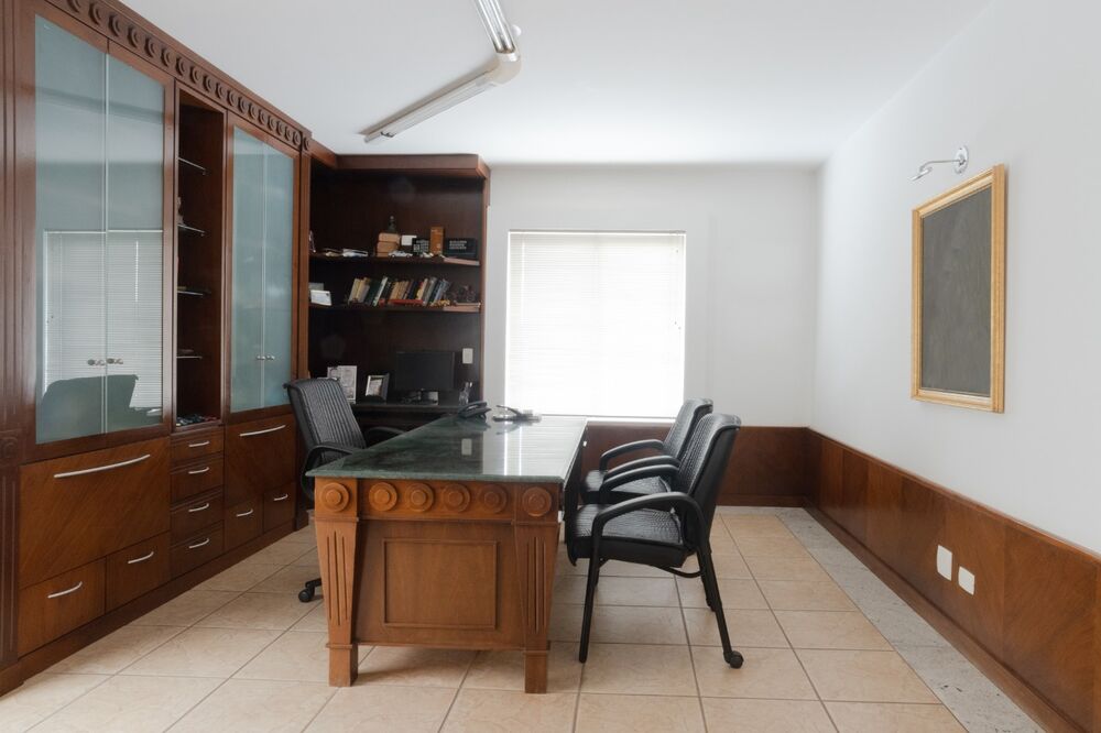 Casa Comercial à venda e aluguel, 327m² - Foto 2