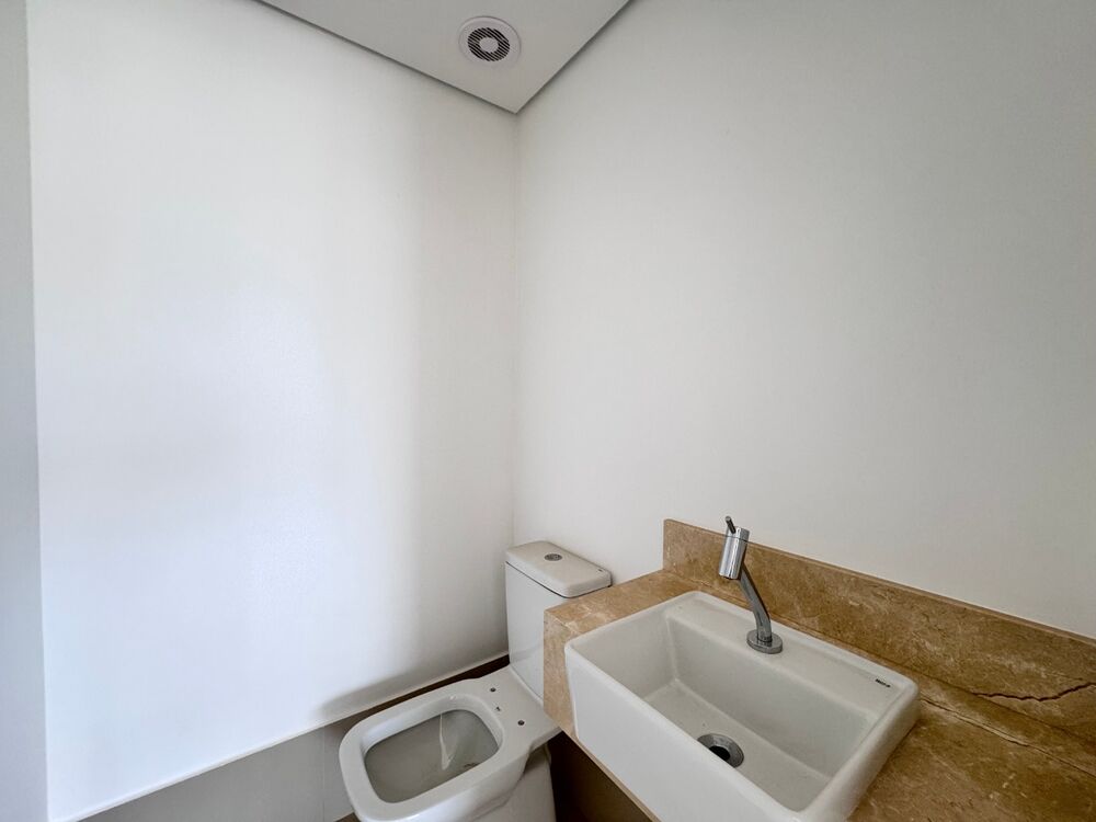 Apartamento à venda com 3 quartos, 124m² - Foto 1