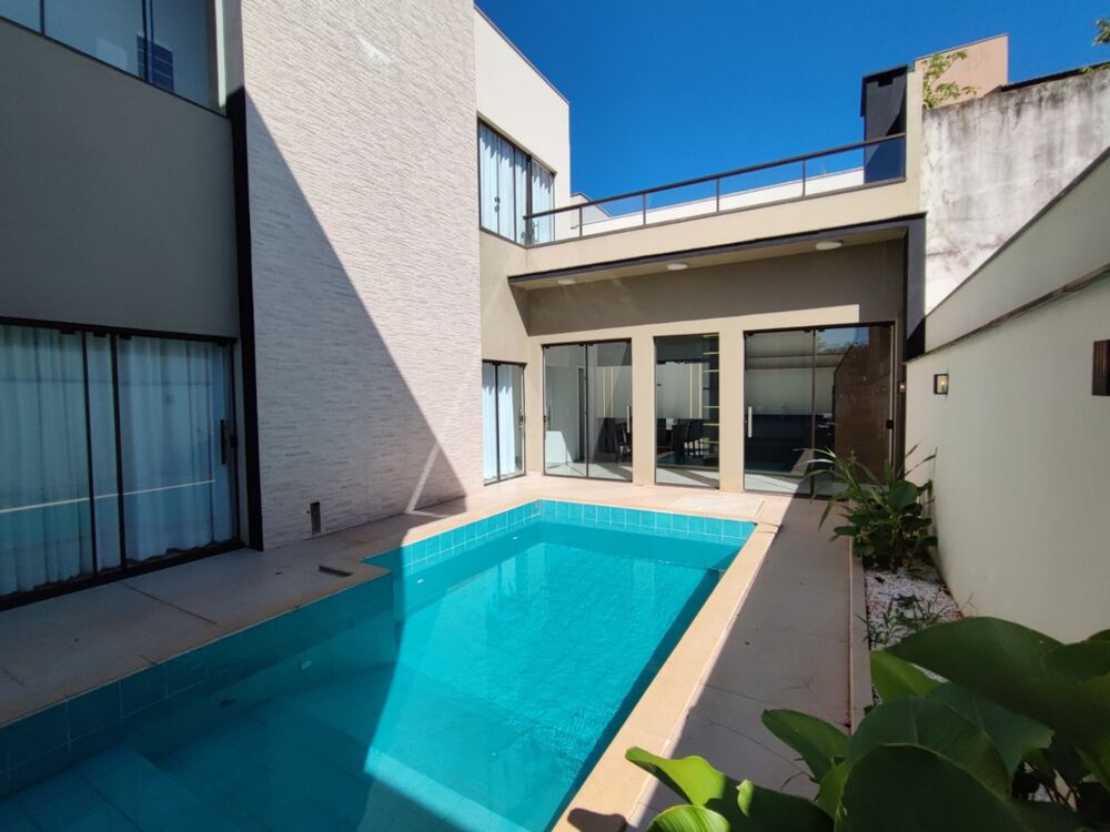 Casa de Condomínio à venda e aluguel com 3 quartos, 293m² - Foto 2