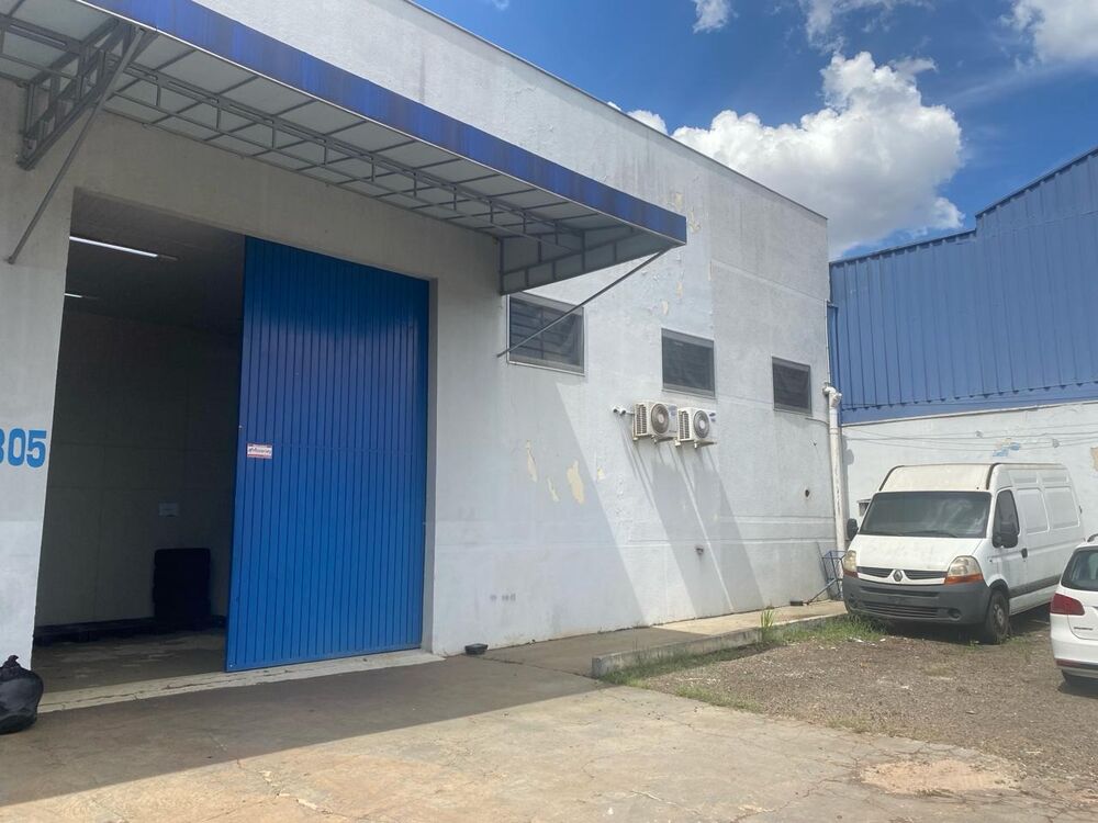 Depósito-Galpão-Armazém à venda e aluguel, 841m² - Foto 3